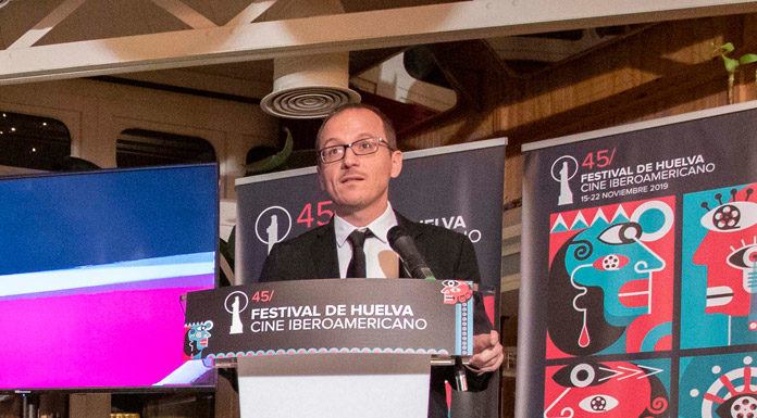 Manuel H. Martín, director del Festival de Huelva: «La gente tiene muchas ganas de ver cine en pantalla grande» manuel h martin