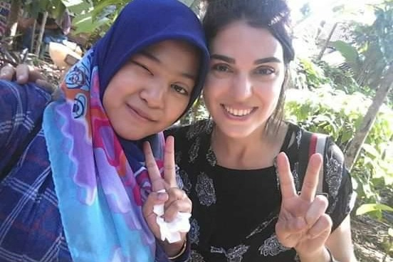 Rocío Mesa y Carolina Díez-Cascón unen fuerzas en un crowdfunding solidario para operar a una adolescente indonesia