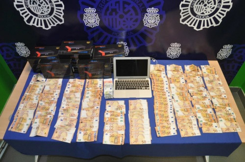 La Policía Nacional desarticula un entramado criminal que suministraba ilegalmente servicios audiovisuales y de televisión