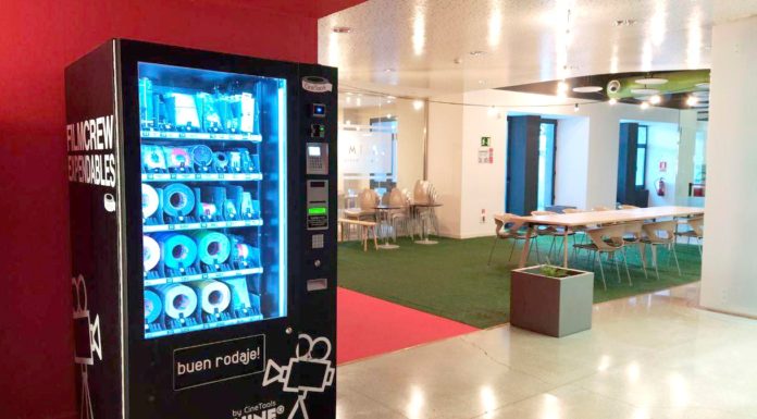 Cinetools instala en Parc Audiovisual de Catalunya una máquina de vending con artículos para producción audiovisual