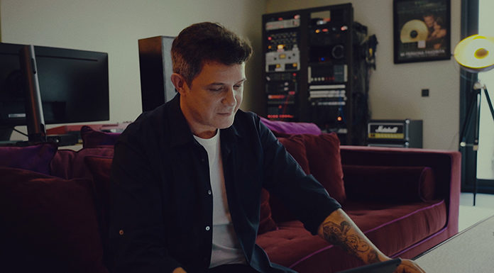 ‘El mundo fuera’ – estreno 11 de diciembre en Movistar+ El mundo fuera Alejandro Sanz