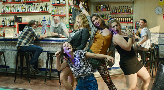 Tráiler de ‘Chavalas’, opera prima de Carol Rodríguez Colás Chavalas