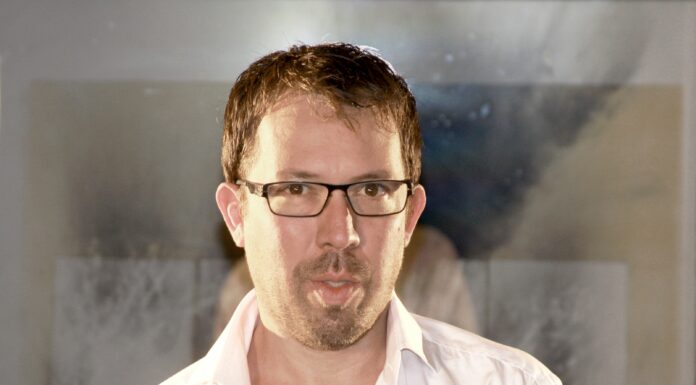 El director paraguayo Marcelo Martinessi, en los Encuentros online del Festival de Huelva