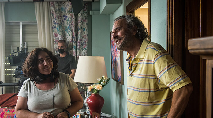 Ventana CineMad 2021: Pau Teixidor, Arantxa Echevarría y David Martín de los Santos, entre los guionistas y directores que presentarán sus nuevos proyectos La familia perfecta rodaje
