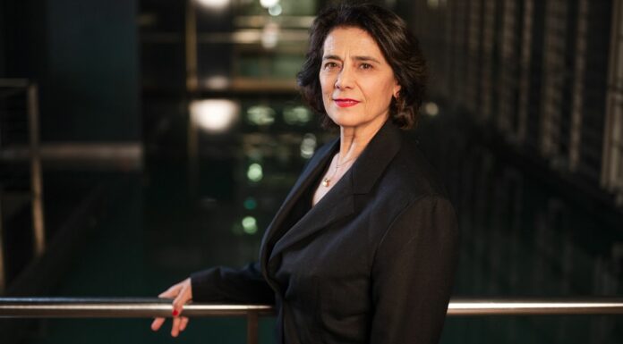 La actriz palestina Hiam Abbass recibirá en Atenas el premio «European Achievement in World Cinema» de la Academia del Cine Europeo